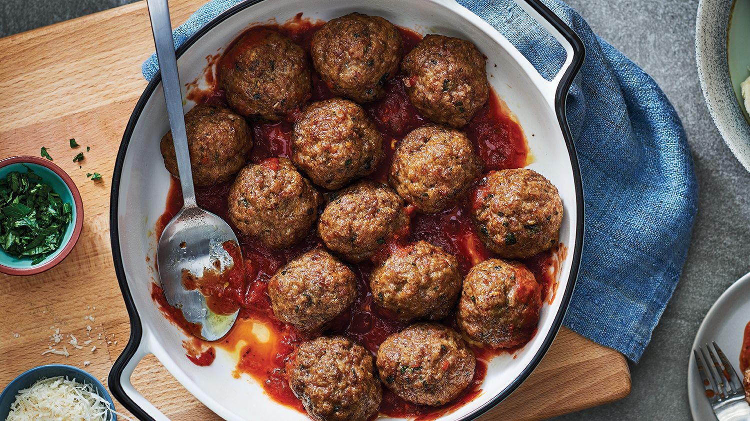 Italian-Style Soft Meatballs | Foodland