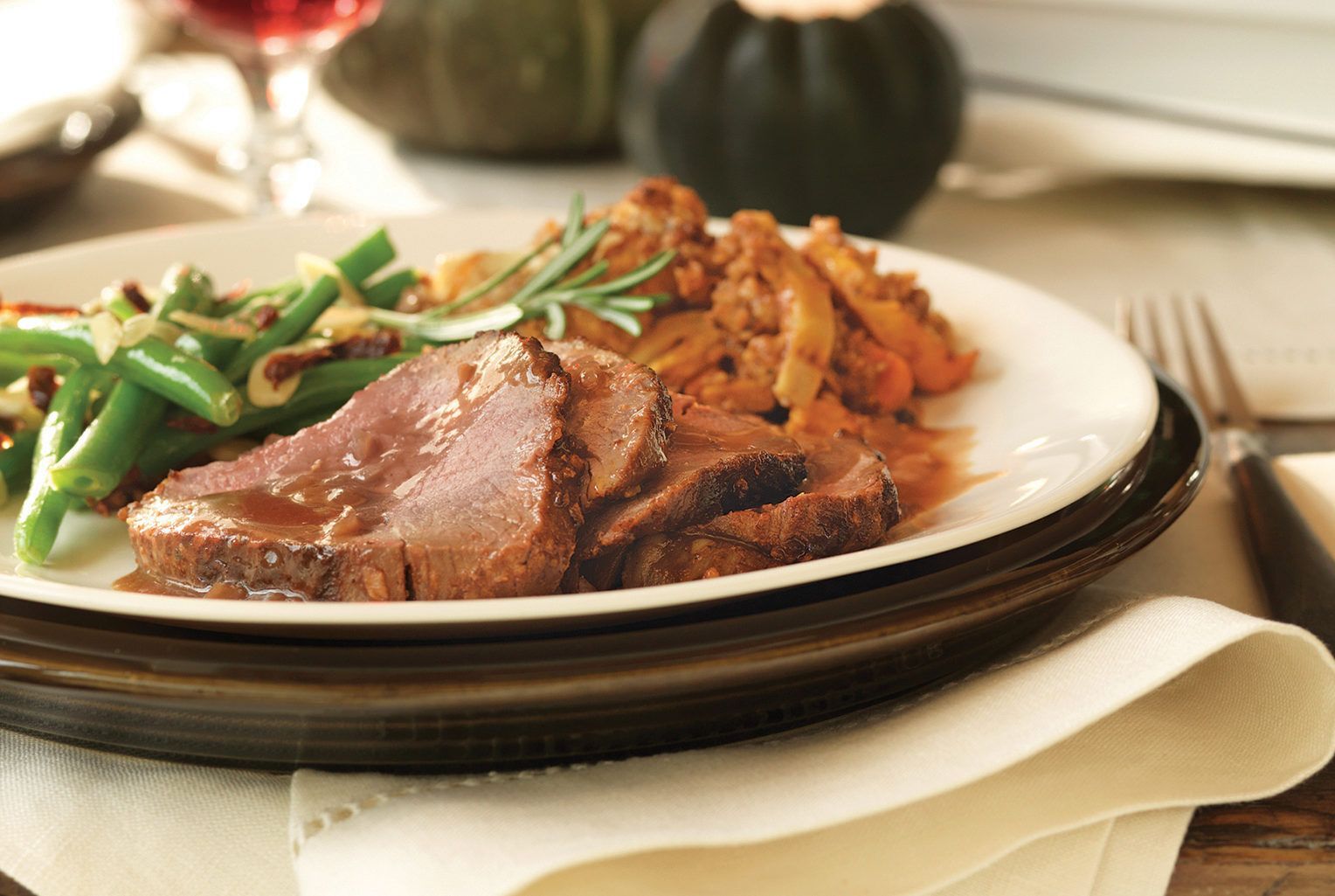 Roast Beef Tenderloin With Red Wine Sauce Foodland