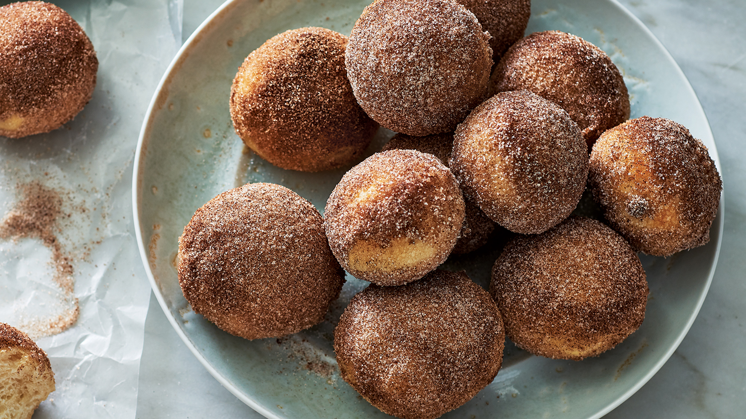 Baked Vegan Cinnamon-Sugar Donut Holes